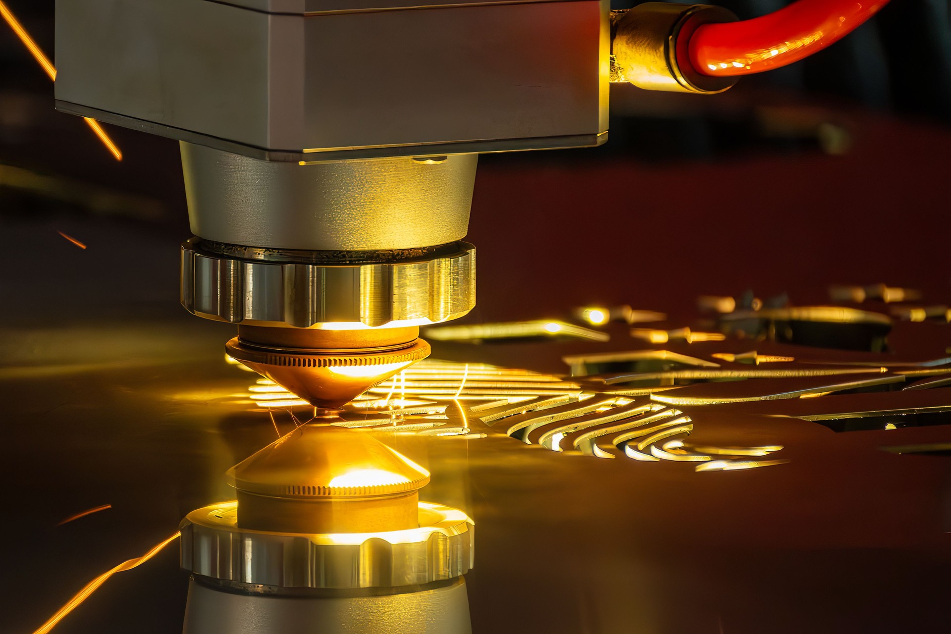Close up scene the fiber laser cutting machine cut the stainless steel.